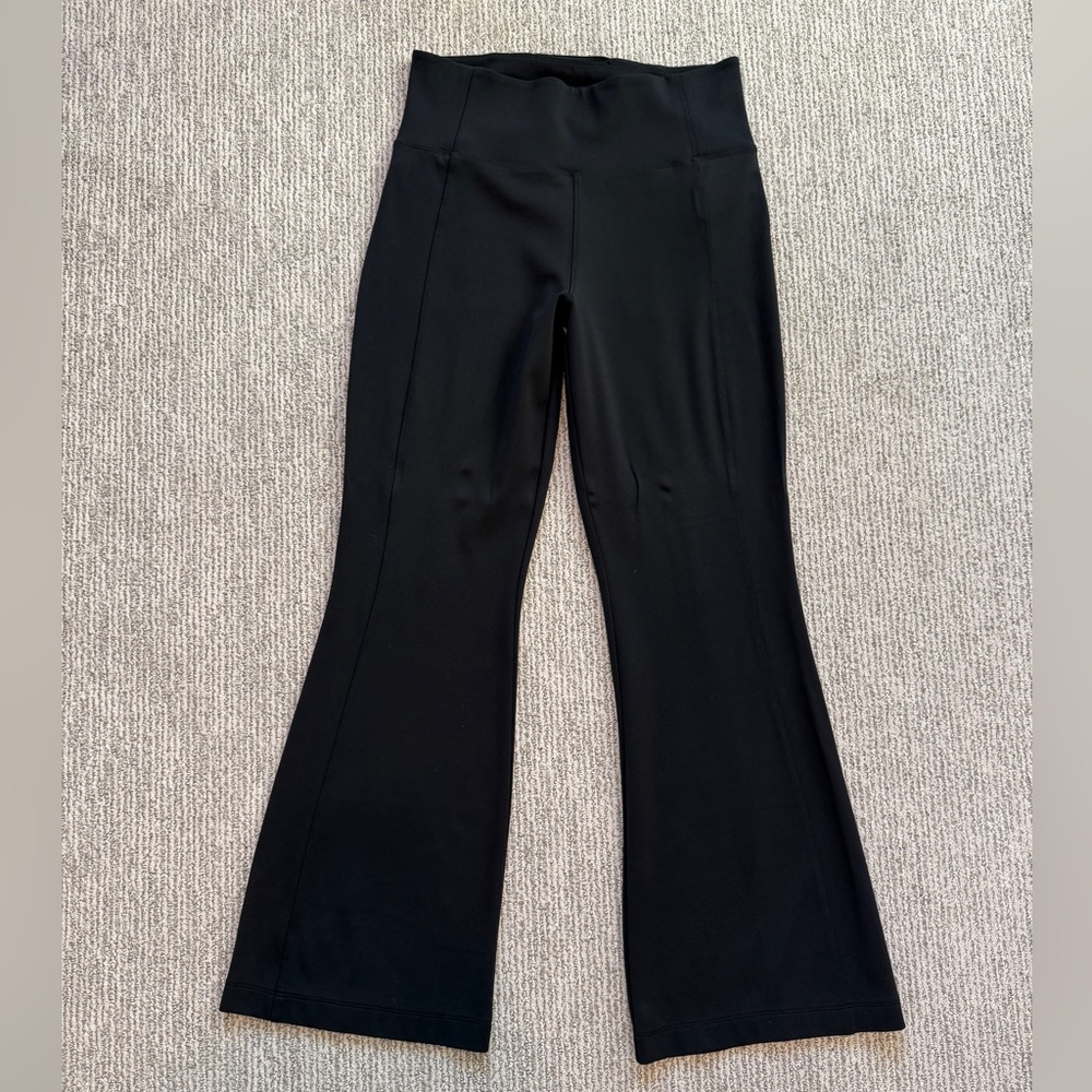 Athleta Delancey Flare Pants Black size petite Medium